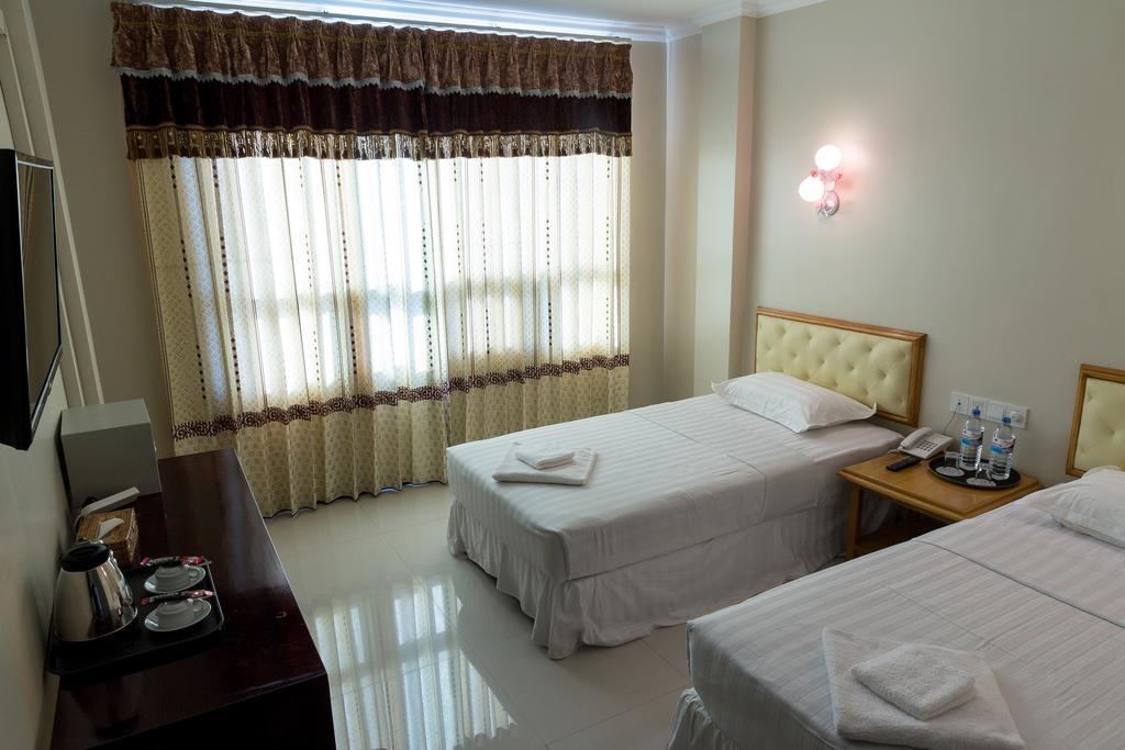 Hotel Lily The Home Hsipaw Eksteriør bilde